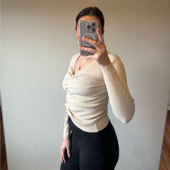 Dreamers by Debut Sweater - Picture 2 of 5